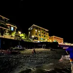 Giaella Sea View *