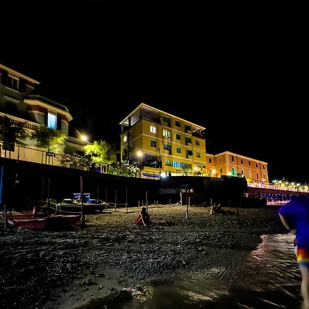 Giaella Sea View *