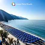 Giaella Sea View *