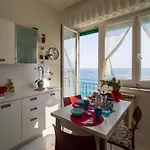 Апартаменты Giaella Sea View